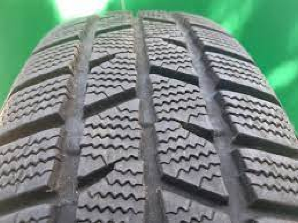 Winterreifen 175/80R14 88T Semperit SLG2 M829 NEU